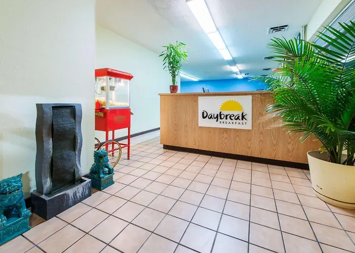 Days Inn By Wyndham Frankfort