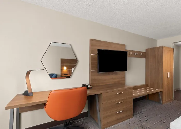 Holiday Inn Express Hotel & Suites Frankfort By Ihg